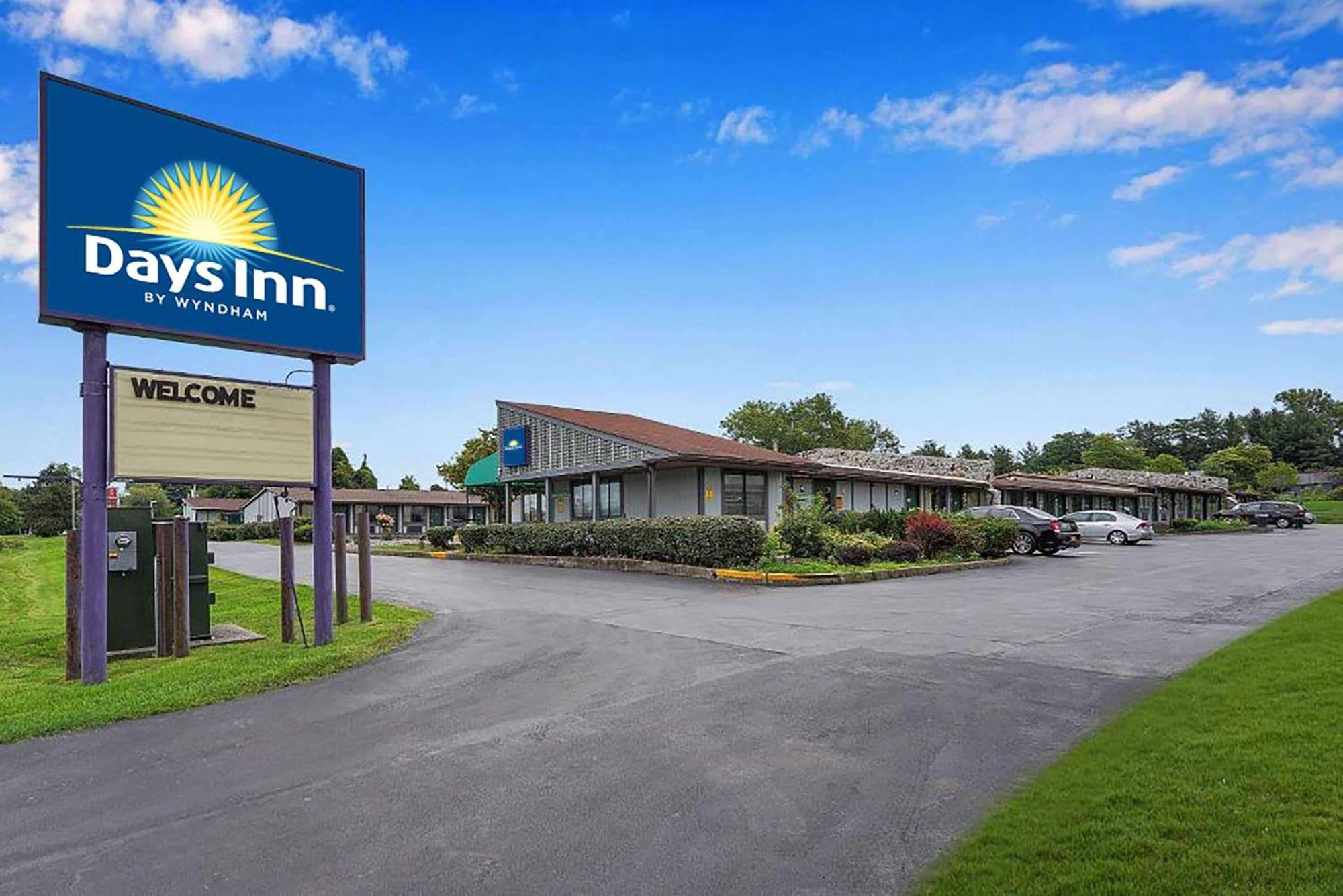 Days-Inn By Wyndham Liverpool-Syracuse Экстерьер фото